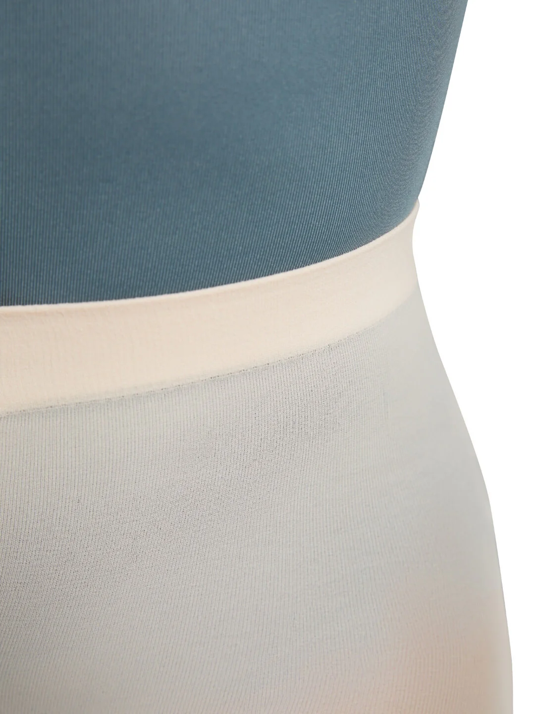 Essentials Transition Tight® - Image 6