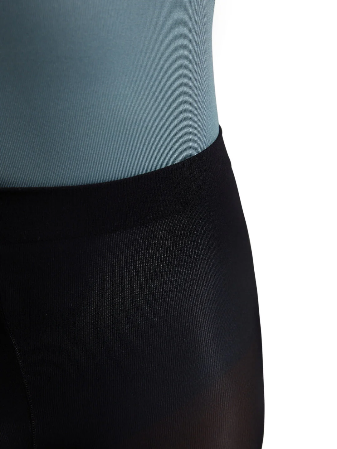 Essentials Transition Tight® - Image 9